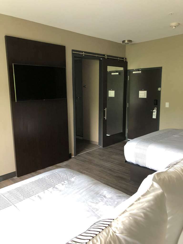 Glo Best Western Nashville Airport Room photo